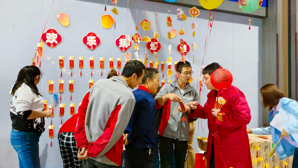 维多利亚老品牌vic物流中秋游园会