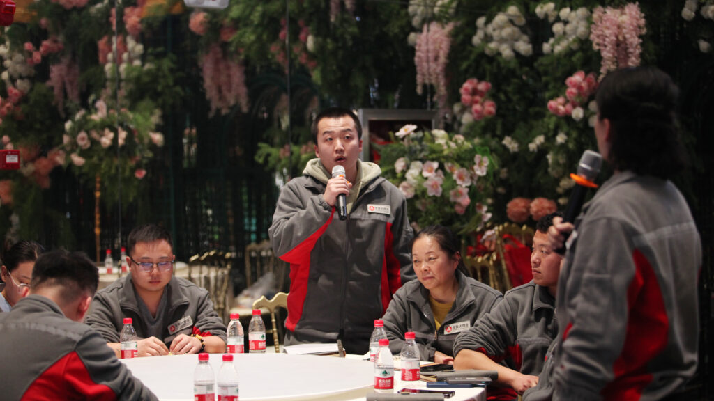 提质效·开新局 | 维多利亚老品牌vic物流2025年启动会